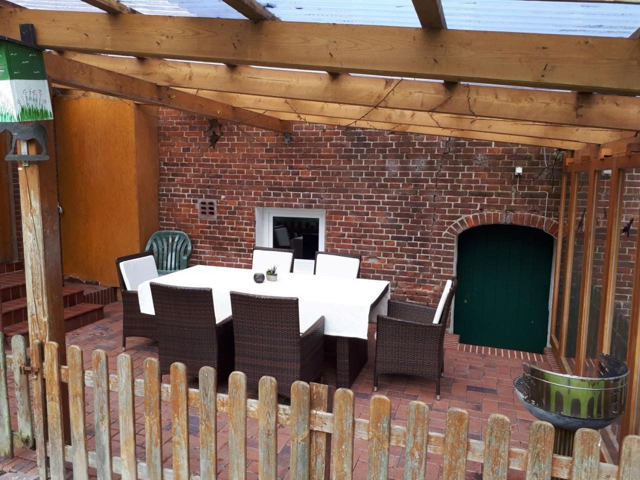 Ferienwohnung Auf Einem Gutshof Nordenham Exterior foto